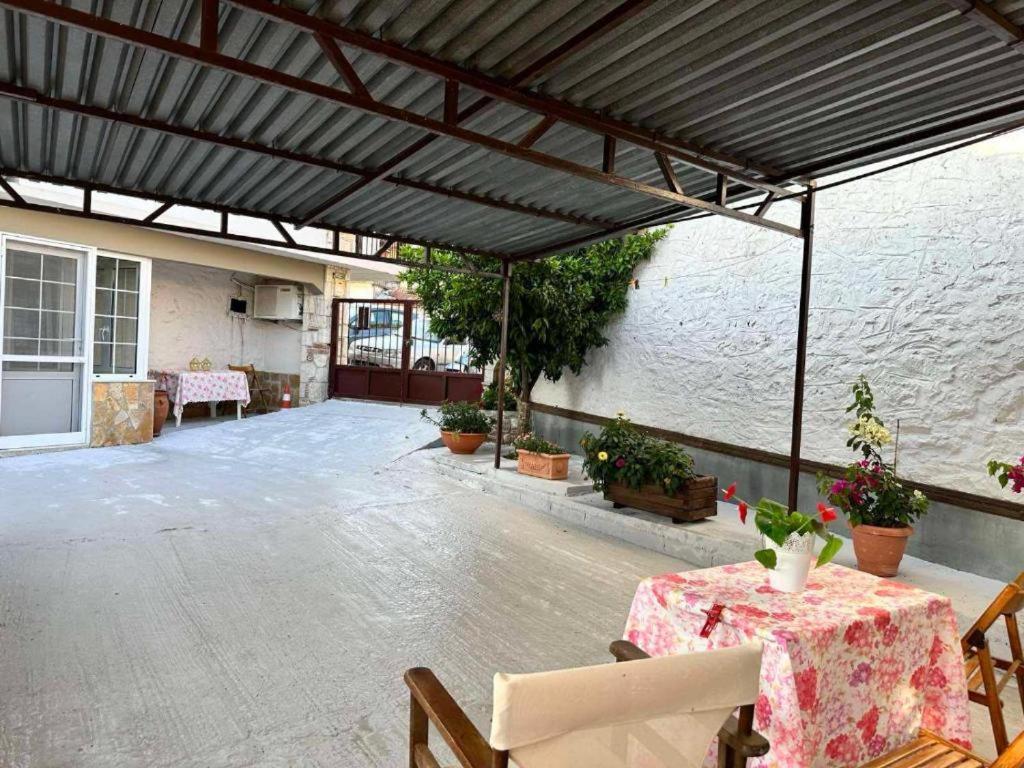 Stelios Home Vrasna Ngoại thất bức ảnh